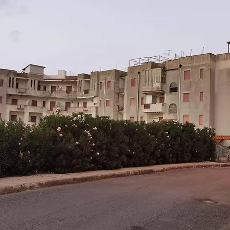 Parco Pantano 8 *
